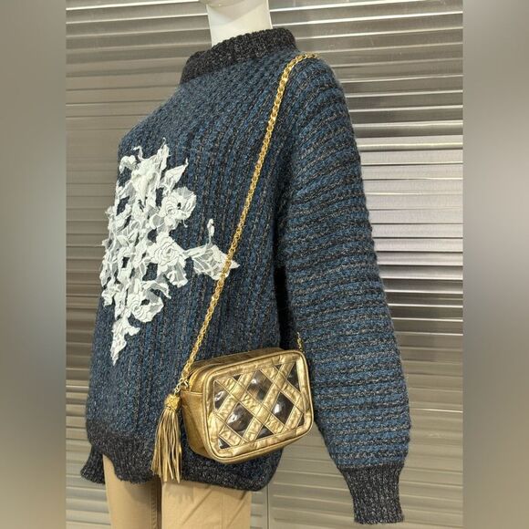 Chanel Metallic Lambskin PVC Tassel Camera Case Gold - Picture 15 of 16